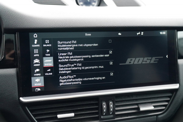 Porsche Cayenne Coupé 3.0 E-Hybrid | Panorama | Bose Sound System | Memory | Luchtvering | Porsche Active Safe | NAP | Dealer onde