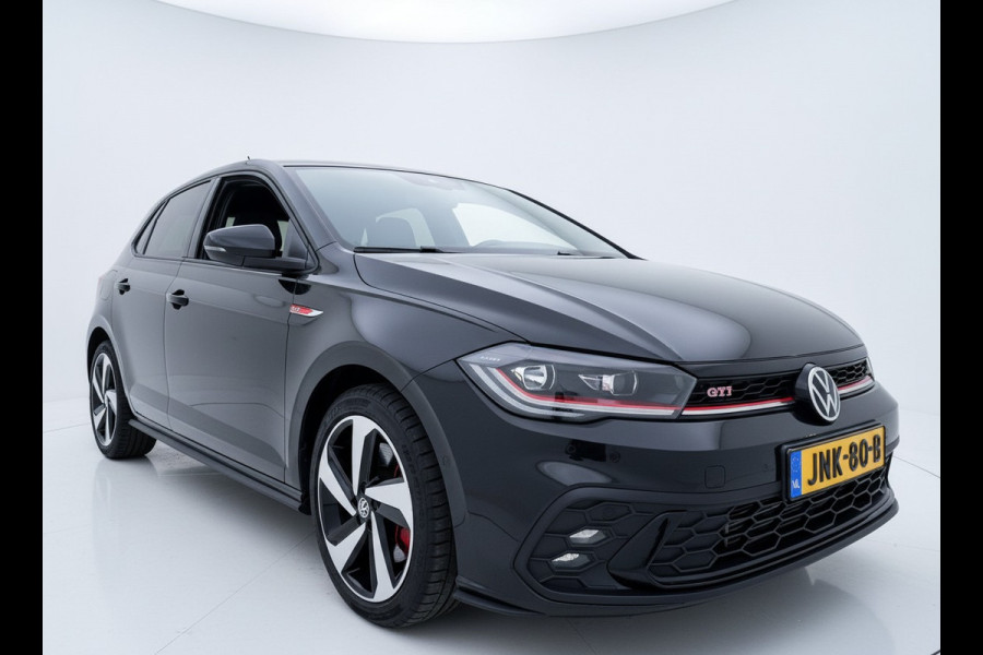 Volkswagen Polo GTI 2.0 TSI 210PK DSG GTI-SPORT IQ-LIGHT/PDC/CARPLAY FABRIEKS GARANTIE