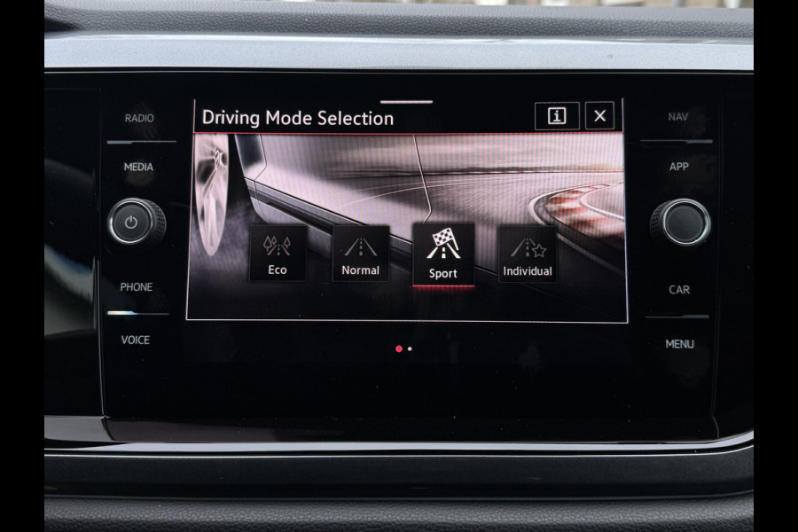 Volkswagen Polo 2.0 TSI GTI TSI 210PK DSG GTI-SPORT CARPLAY/LED/IQ-LIGHT FABRIEKSGARANTIE