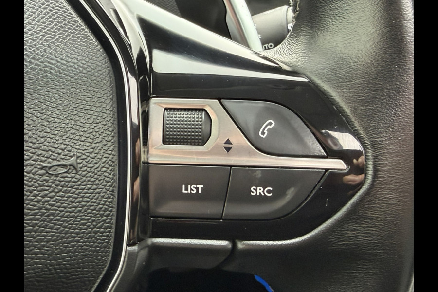 Peugeot 3008 1.2 PureTech Automaat Panorama Carplay Camera Navi Clima Cruise