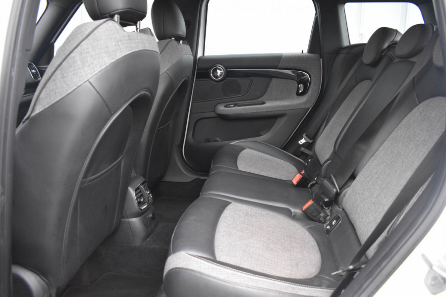 MINI Countryman 1.5 Cooper Chili | Trekhaak | Keyless | Navi | Clima | NL Auto