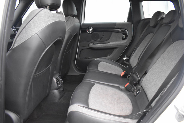 MINI Countryman 1.5 Cooper Chili | Trekhaak | Keyless | Navi | Clima | NL Auto