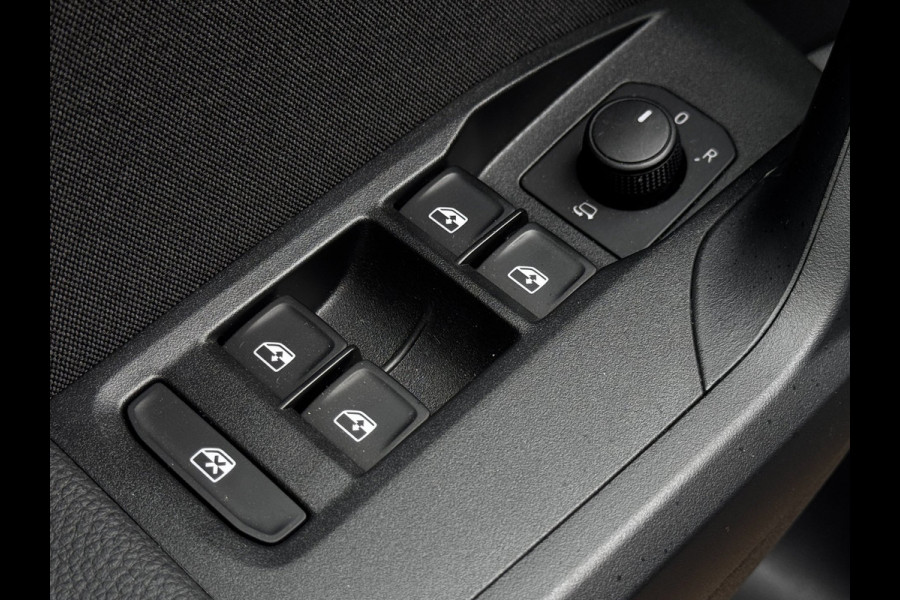 Seat Ibiza 1.0 EcoTSI FR 110 PK | Automaat | Navi by App | Stoelverwarming | Virtual Cockpit | Climate Control