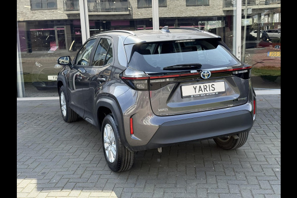 Toyota Yaris Cross 1.5 Hybrid Dynamic | Head up display, Elektrische achterklep, Stoel + Stuurverwarming, Smart Connect, Keyless, Startknop, 16 inc
