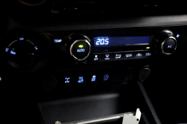Toyota Hilux 2.4 D-4D-F 150pk E6 4WD 4x4 Double Cab Automaat 2/5-Persoons 08-2019