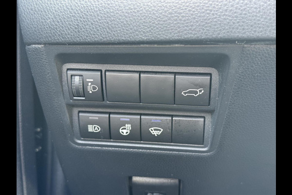 Toyota Yaris Cross 1.5 Hybrid Dynamic | Head up display, Elektrische achterklep, Stoel + Stuurverwarming, Smart Connect, Keyless, Startknop, 16 inc