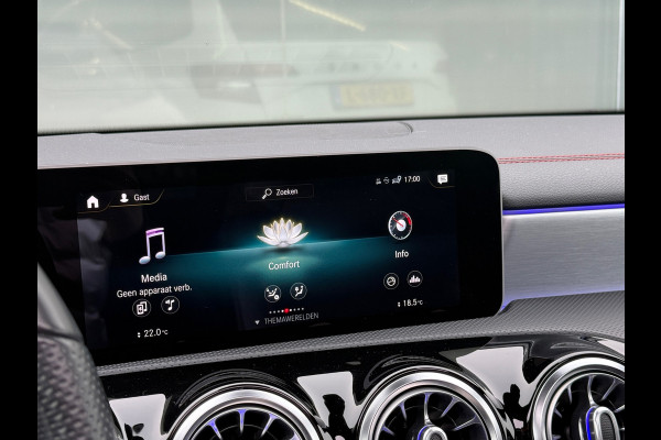 Mercedes-Benz CLA-Klasse 200 AMG Night Pano|Sfeer||Memory|Multibeam