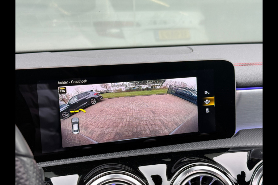 Mercedes-Benz CLA-Klasse 200 AMG Night Pano|Sfeer||Memory|Multibeam