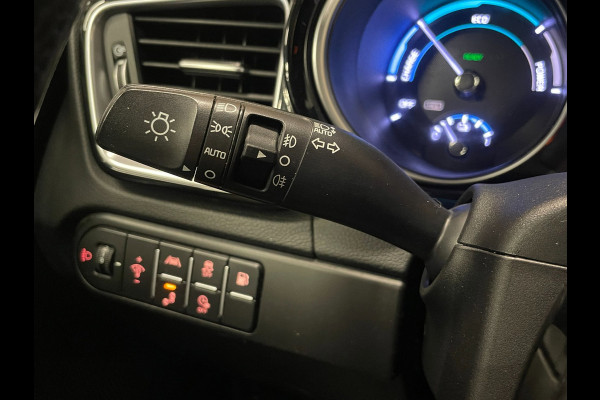 Kia Ceed Sportswagon 1.6 GDI PHEV DynamicPlusLine|BLACK-WHITE|ELEK.STOELEN|MEMORY|ACC|ANDROID,CARPLAY|STUUR+STOELVERW V+A|CAMERA|