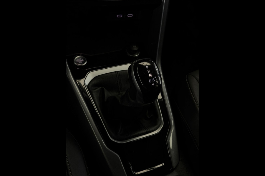 Volkswagen T-Roc 1.5 TSI Style CarPlay Panorama