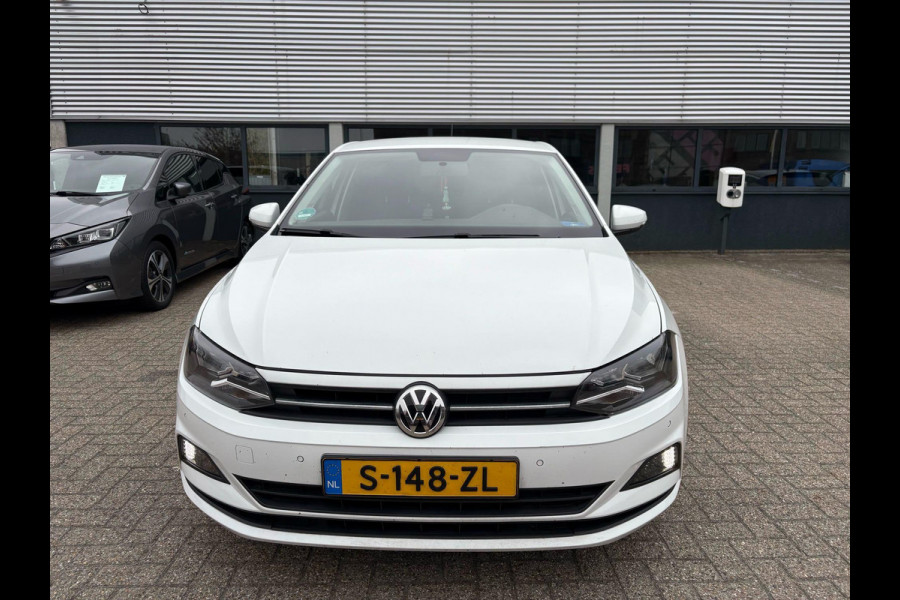 Volkswagen Polo 1.0 MPI Comfortline | Stoelverwarming | PDC | Carplay | LM Velgen