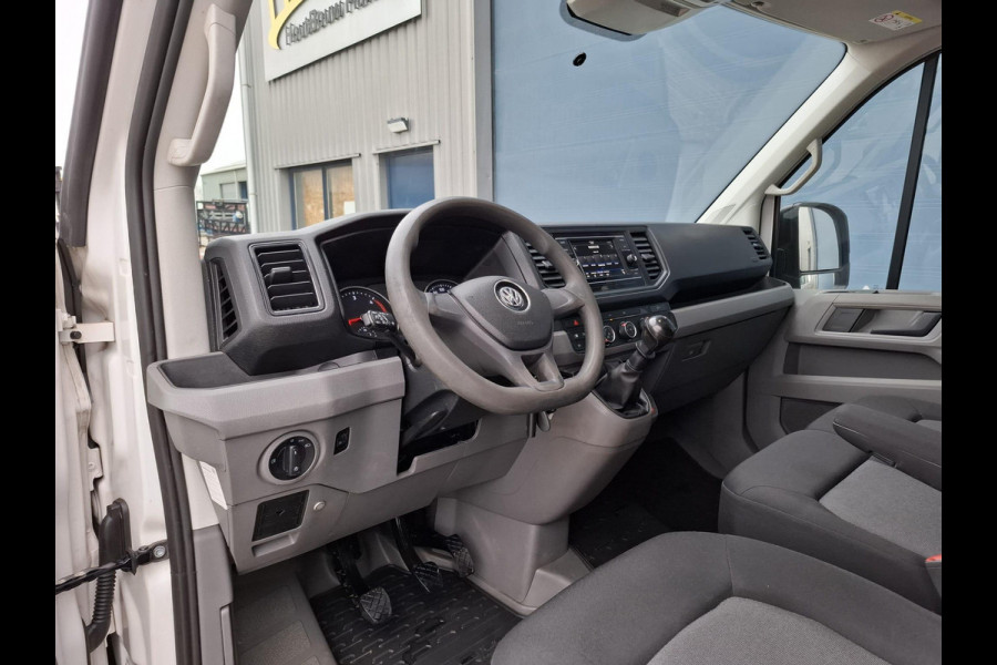 Volkswagen Crafter 35 2.0 TDI L3H3 AIRCO / CRUISE CONTROLE / CARPLAY / CAMERA / TREKHAAK