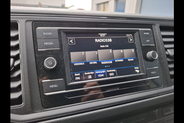 Volkswagen Crafter 35 2.0 TDI L3H3 AIRCO / CRUISE CONTROLE / CARPLAY / CAMERA / TREKHAAK