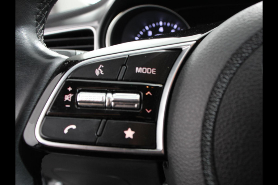 Kia Ceed Sportswagon 1.0 T-GDi DynamicLine Climate control | Cruise control | Lane assist | Parkeersensor achter | Camera | Navigatie | Lichtmetalen velgen | Apple Carplay/ Android Auto