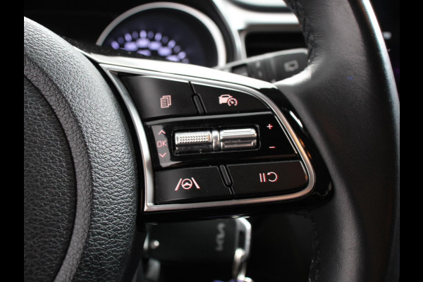 Kia Ceed Sportswagon 1.0 T-GDi DynamicLine Climate control | Cruise control | Lane assist | Parkeersensor achter | Camera | Navigatie | Lichtmetalen velgen | Apple Carplay/ Android Auto