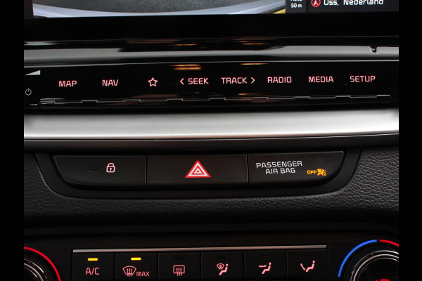 Kia Ceed Sportswagon 1.0 T-GDi DynamicLine Climate control | Cruise control | Lane assist | Parkeersensor achter | Camera | Navigatie | Lichtmetalen velgen | Apple Carplay/ Android Auto