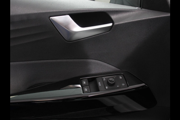 Volkswagen ID.3 Pro Life 58 kWh 204pk Navi Carplay PDC VA Full LED Adaptive Cruise Control 204pk 58 kWh Accu!