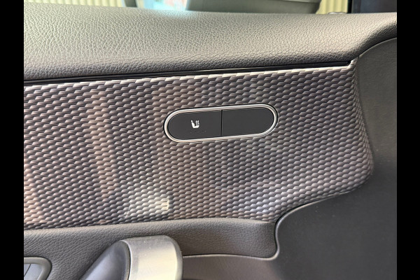 Mercedes-Benz A-Klasse A200 AUT. LED AMERA PDC VOOR EN ACHTER ACC APPLE CARPLAY NAVI STOELVERWARMING