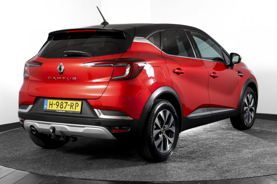 Renault Captur 1.0 TCe 100 Intens 100 PK Orig. NL | Cruise | Trekhaak | PDC | Camera | NAV + App. Connect | ECC | LM 17" |
