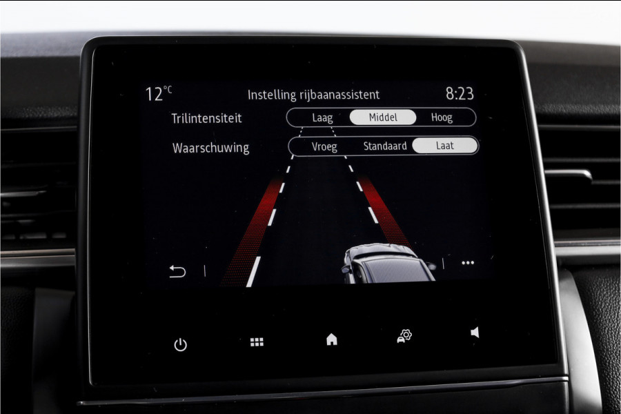 Renault Captur 1.0 TCe 100 Intens 100 PK Orig. NL | Cruise | Trekhaak | PDC | Camera | NAV + App. Connect | ECC | LM 17" |