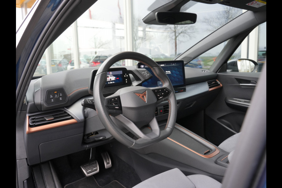 CUPRA Born Performance One 62 kWh | Apple Carplay/Android Auto | Massage | Draadloze telefoonlader |