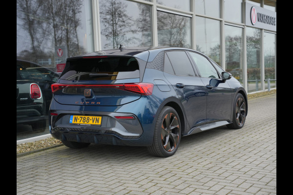 CUPRA Born Performance One 62 kWh | Apple Carplay/Android Auto | Massage | Draadloze telefoonlader |