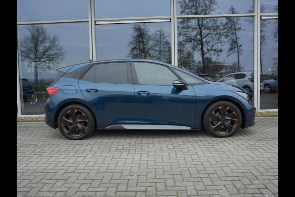 CUPRA Born Performance One 62 kWh | Apple Carplay/Android Auto | Massage | Draadloze telefoonlader |