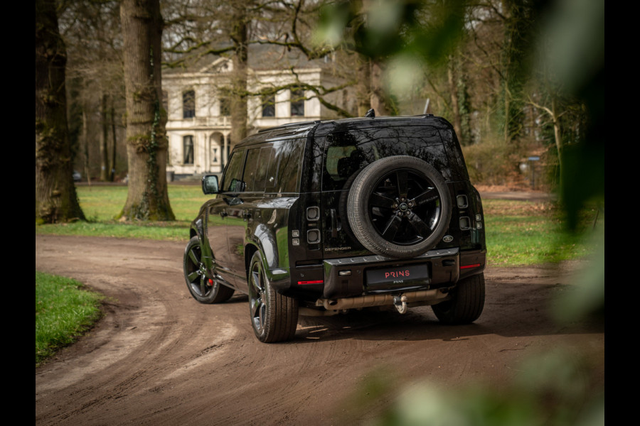 Land Rover Defender 110 3.0 X-Dynamic HSE | Meridian | Pano-dak | Luchtvering | Head-up