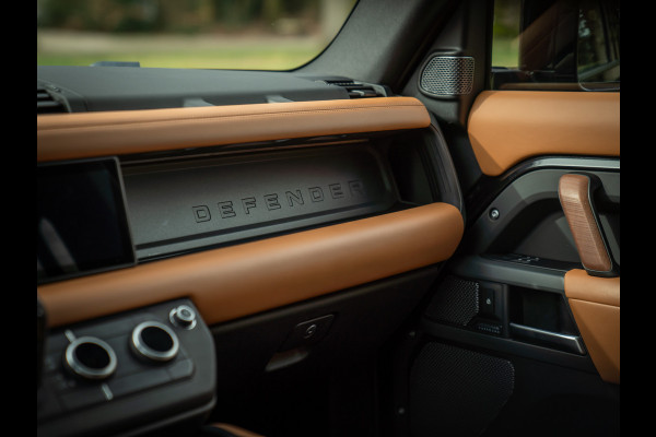 Land Rover Defender 110 3.0 X-Dynamic HSE | Meridian | Pano-dak | Luchtvering | Head-up