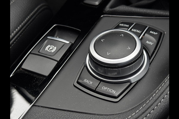 BMW X2 XDrive25e High Executive M-Pakket | Schuif-Kantel dak | Memory | Camera | Stoelverwarming | Elek. Achterklep