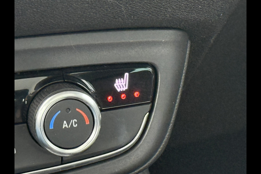 Opel Crossland X BWJ 2018 | 1.2T 111pk Innovation | PANO DAK | CAMERA | CLIMA | NAVI | PRIVACY GLASS | SPORTSTOELEN | WINTERPAKKET | CARPLAY