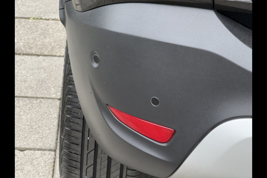 Opel Crossland X BWJ 2018 | 1.2T 111pk Innovation | PANO DAK | CAMERA | CLIMA | NAVI | PRIVACY GLASS | SPORTSTOELEN | WINTERPAKKET | CARPLAY