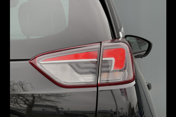 Opel Crossland X BWJ 2018 | 1.2T 111pk Innovation | PANO DAK | CAMERA | CLIMA | NAVI | PRIVACY GLASS | SPORTSTOELEN | WINTERPAKKET | CARPLAY