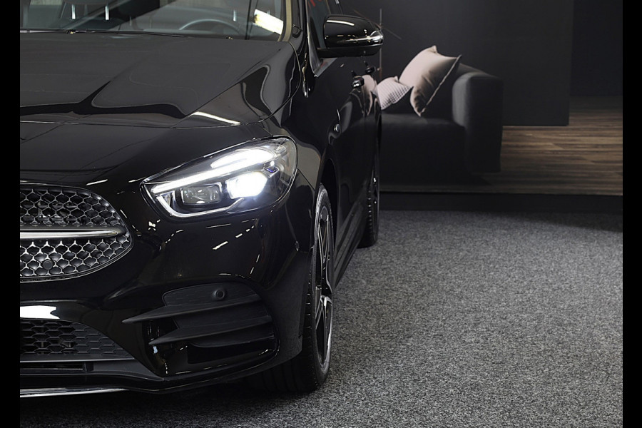 Mercedes-Benz B-Klasse 250 e AMG Line / AUT / Acc / Memory / Head Up / Burmester / Elek Stoelen / Carbon / Open Pano / Led / Pdc