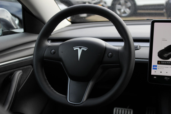 Tesla Model 3 Performance AWD 75 kWh / SoH 90,3% / Autopilot / Panoramadak / Camera / Leder / 20'' / Leder / Premium Audio / Warmtepomp