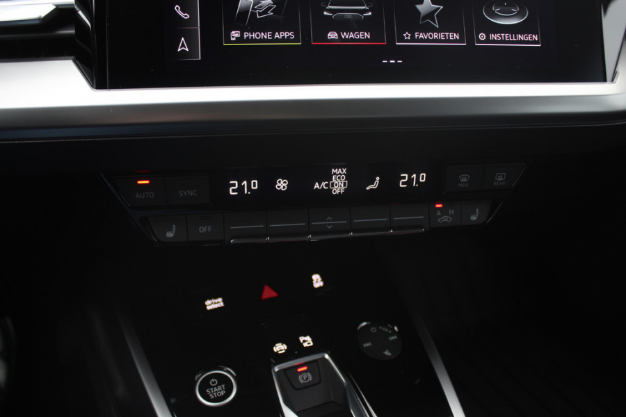 Audi Q4 Sportback e-tron 40 Launch edition Advanced 77 kWh / SoH 93,8% / CarPlay / Matrix LED / Sportstoelen / Sonos Audio / Virtual Cockpit / Parkeerhulp V+A / Intr.voorverwarming / Stoelverwarming / DAB / Cruise Control