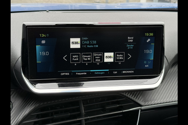 Peugeot e-2008 BWJ 2021 | 136PK EV Allure 50 kWh | CAMERA A | CLIMA | LEDER/STOF | NAVI | CARPLAY |