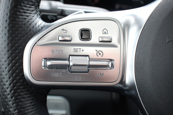 Mercedes-Benz GLE 350 e 4MATIC PHEV AMG | Panoramadak | Burmester surround system | Trekhaak | Night pakket | Camera 360