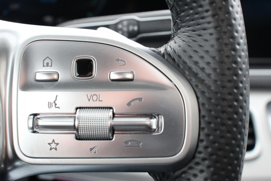 Mercedes-Benz GLE 350 e 4MATIC PHEV AMG | Panoramadak | Burmester surround system | Trekhaak | Night pakket | Camera 360