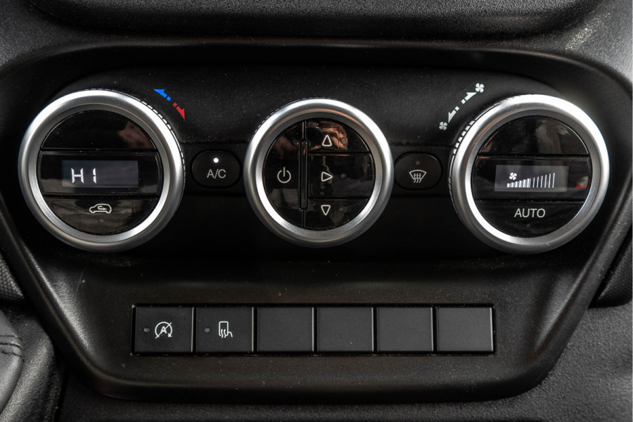 Iveco Daily 35S14 L2H2 | 3-Zits | 136 PK | Climate | Airco