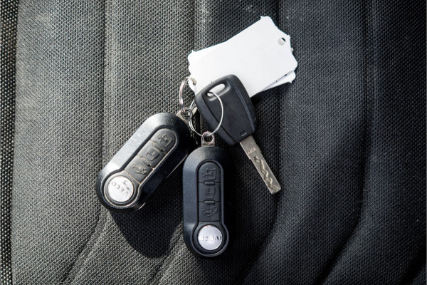 Iveco Daily 35S14 L2H2 | 3-Zits | 136 PK | Climate | Airco