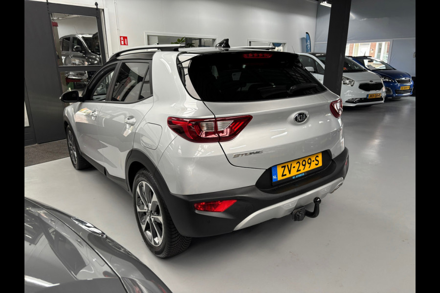 Kia Stonic 1.0 T-GDi ExecutiveLine / Camera / Navigatie