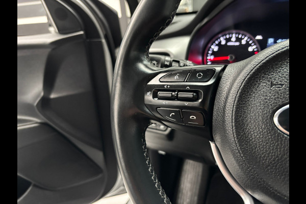 Kia Stonic 1.0 T-GDi ExecutiveLine / Camera / Navigatie