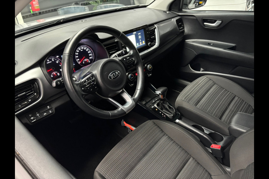 Kia Stonic 1.0 T-GDi ExecutiveLine / Camera / Navigatie