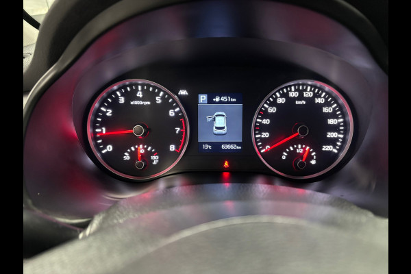 Kia Stonic 1.0 T-GDi ExecutiveLine / Camera / Navigatie