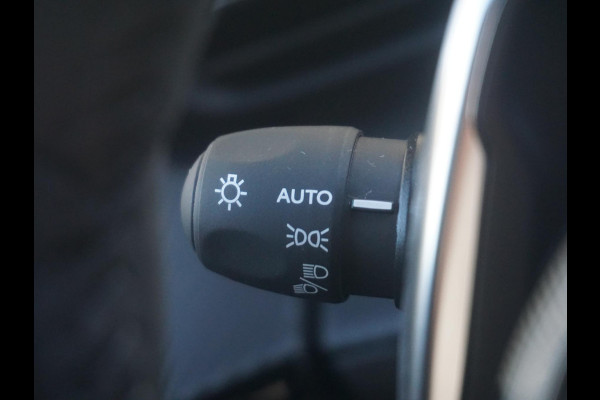 Peugeot 2008 1.2 Hybrid 145 Allure 360 Camera