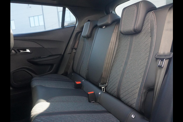 Peugeot 2008 1.2 Hybrid 145 Allure 360 Camera