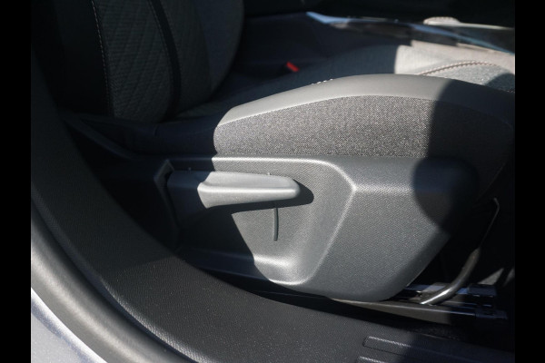 Peugeot 2008 1.2 Hybrid 145 Allure 360 Camera