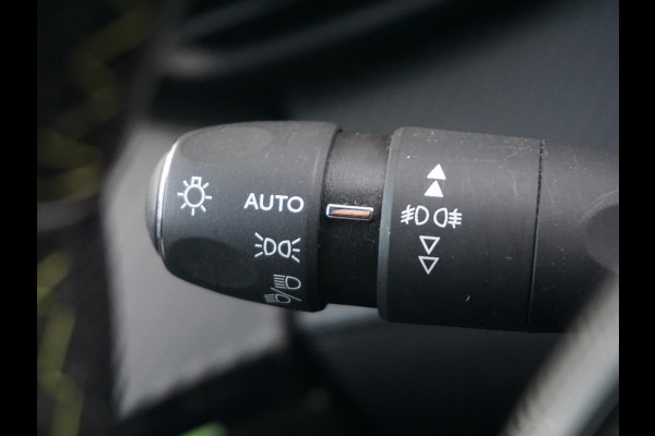 Peugeot e-2008 EV GT Pack 50 kWh Leder Alcantara