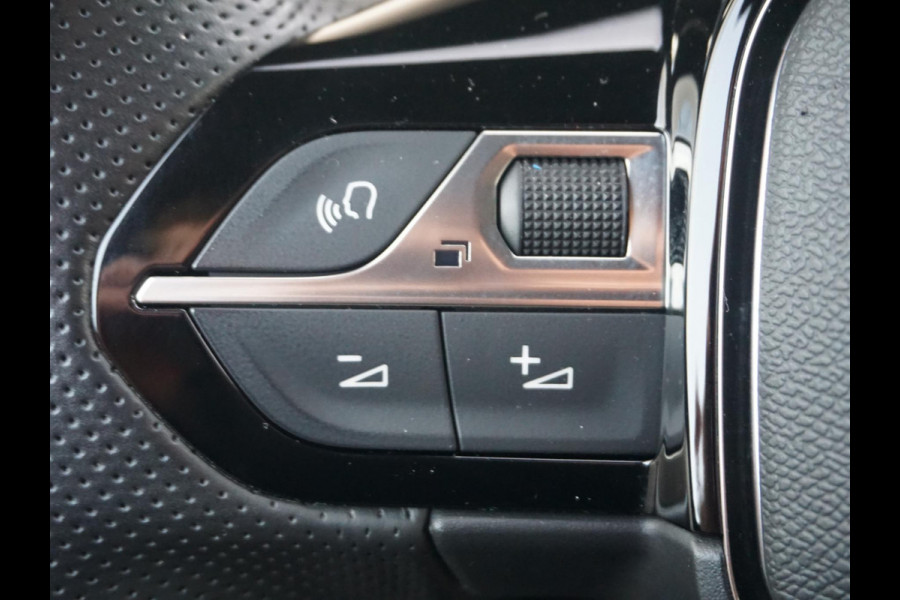 Peugeot e-2008 EV GT Pack 50 kWh Leder Alcantara